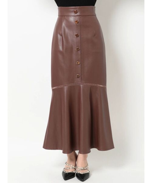 RESEXXY（リゼクシー）の「フロントボタンフェイクレザーマーメイドスカート（スカート・レディース・ブラック/ベージュ/ブラウン・FREE）」の11枚目の写真