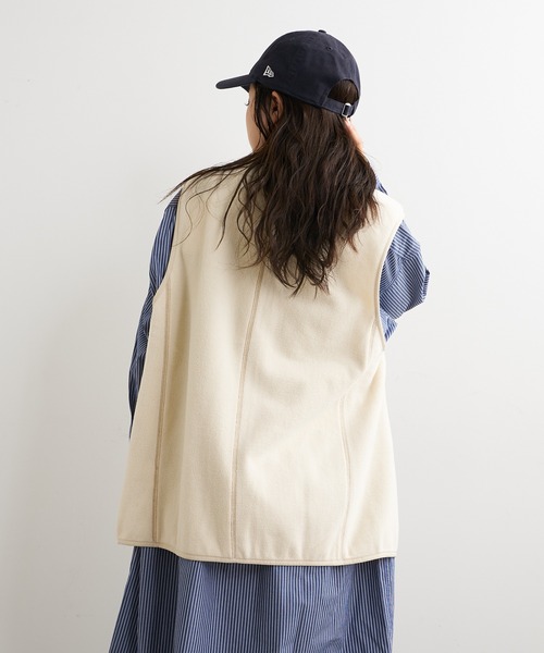 GUNZE（グンゼ）の「【GUNZE×TYPY】エアリーフリースノーカラーベスト（ベスト・メンズ・ネイビー/ブラウン/ブラック/グレー/アイボリー・S/M/L/XL）」の11枚目の写真