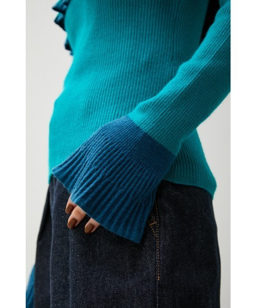 AZUL by moussy(アズールバイマウジー)の「COLOR COMBI RUFFLE KNIT TOPS/カラーコンビラッフルニットトップス(ニット/セーター・レディース・ターコイズブルー/ベージュ/ブラック・SMALL/MEDIUM)」の21枚目の写真