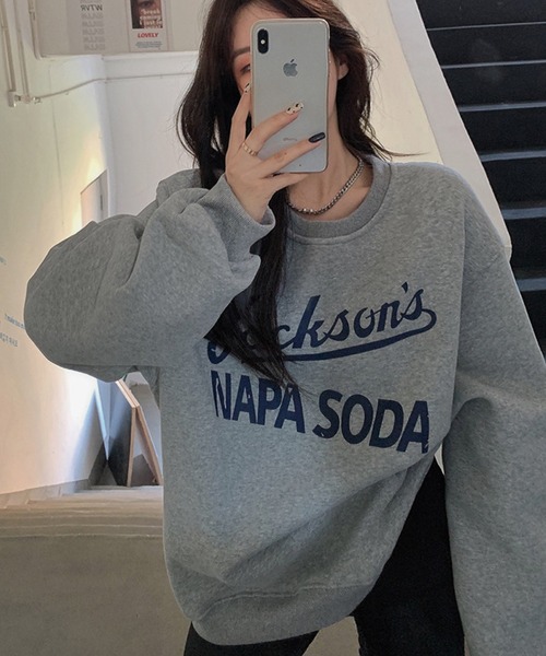 meJane(ミージェーン)の「NAPA SODAロゴビックシルエットスウェットプルオーバー(スウェット・レディース・ホワイト/グレー/ピンク・FREE)」の11枚目の写真