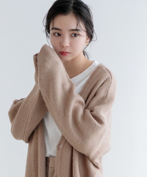 Dita Muaj.（ディータムアージュ）の「【ZOZO限定】Muaj.モヘアビッグシルエットニットカーディガン Vネック（カーディガン/ボレロ・レディース・ベージュ/マスタード/ブラック/ブラウン・FREE）」の16枚目の写真