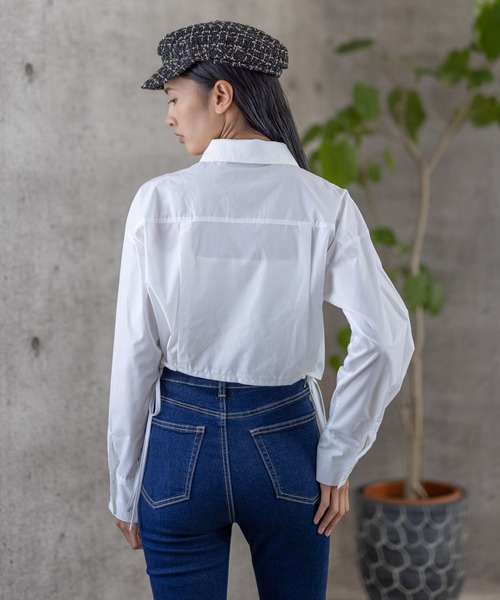 clear（クリア）の「裾リボンショート丈シャツ（シャツ/ブラウス・レディース・ブラック/オフホワイト/ブルー・F）」の22枚目の写真