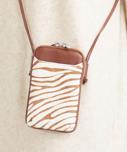 BEAUTY&YOUTH UNITED ARROWS（ビューティーアンドユースユナイテッドアローズ）の「ヘアオンレザー ジップスリム ウォレットショルダー（財布・レディース・ブラック/ブラウン・FREE）」の10枚目の写真