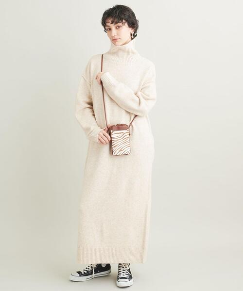 BEAUTY&YOUTH UNITED ARROWS（ビューティーアンドユースユナイテッドアローズ）の「ヘアオンレザー ジップスリム ウォレットショルダー（財布・レディース・ブラック/ブラウン・FREE）」の13枚目の写真