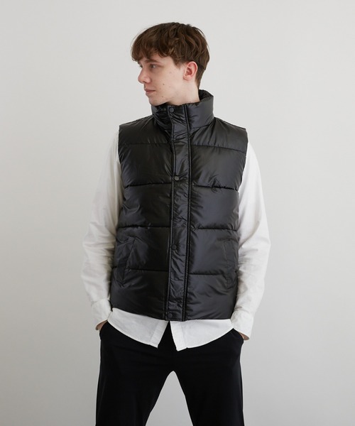VIBGYOR(ヴィブジョー)の「シレー加工中綿ベスト(BEY)(ベスト・メンズ・シルバー/ブラック・MEDIUM/LARGE)」の13枚目の写真