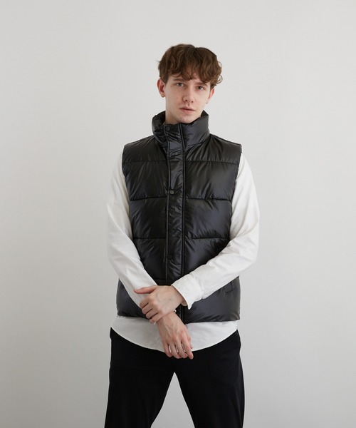 VIBGYOR(ヴィブジョー)の「シレー加工中綿ベスト(BEY)(ベスト・メンズ・シルバー/ブラック・MEDIUM/LARGE)」の14枚目の写真