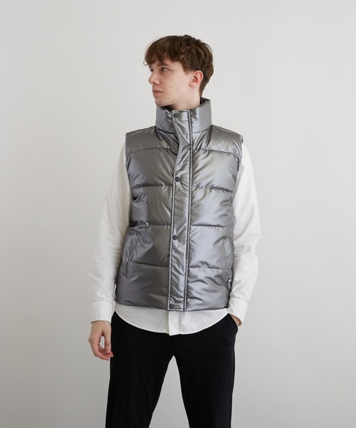 VIBGYOR(ヴィブジョー)の「シレー加工中綿ベスト(BEY)(ベスト・メンズ・シルバー/ブラック・MEDIUM/LARGE)」の17枚目の写真