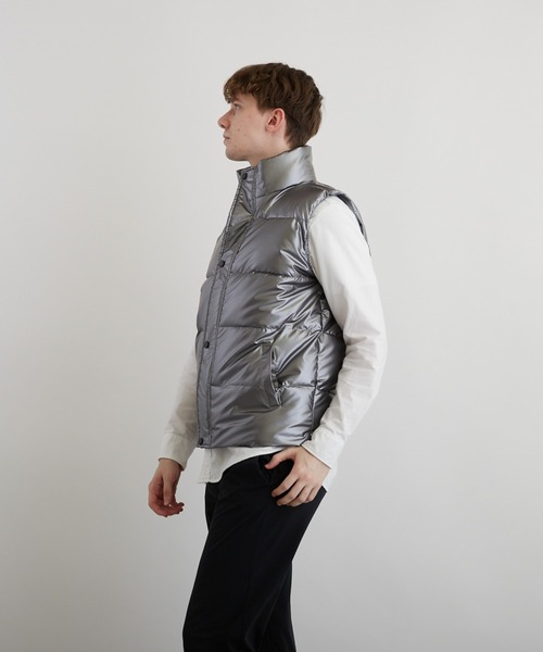 VIBGYOR(ヴィブジョー)の「シレー加工中綿ベスト(BEY)(ベスト・メンズ・シルバー/ブラック・MEDIUM/LARGE)」の20枚目の写真