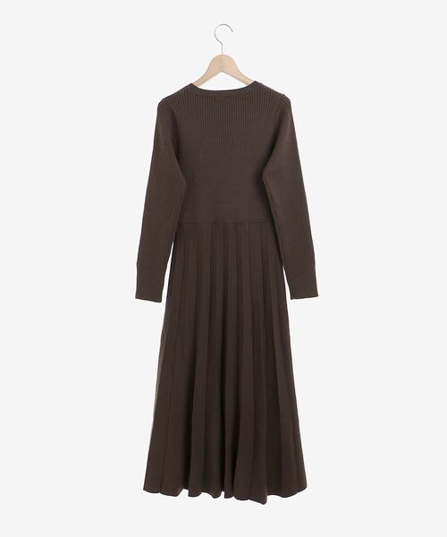 MAJESTIC LEGON（マジェスティックレゴン）の「フロントボタンニットワンピース（ワンピース・レディース・ブラック/ブラウン/アイボリー・MEDIUM）」の21枚目の写真