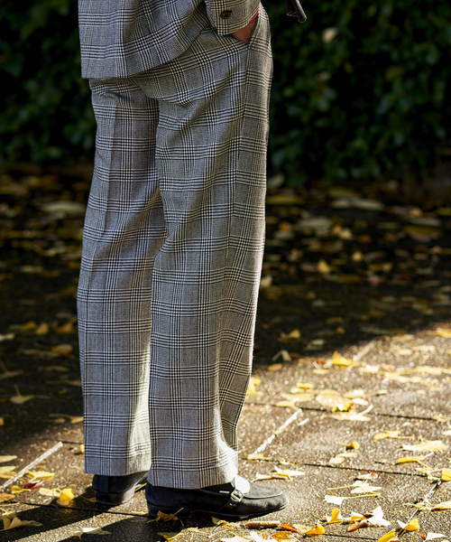 EDIFICE(エディフィス)の「【avancer / アボンシェル】シェットランドウール パンツ(その他パンツ・メンズ・チャコールグレー/ブラック系その他/キャメル・44/46/48)」の1枚目の写真