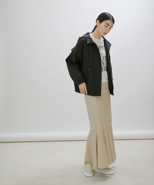 SALON adam et rope'（サロン アダム エ ロペ）の「【WEB・一部直営店舗限定】[手洗い・袖取り外し可能]マルチウェイマウンテンパーカー/ベスト（マウンテンパーカー・レディース・ベージュ/ブラック/グレー系その他・FREE）」の13枚目の写真