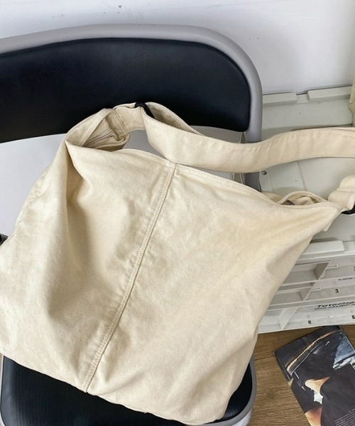 B.R.U（ブル）の「【A4収納可能】大容量キャンバストートバッグ / キャンバスショルダーバッグ（ショルダーバッグ・メンズ・ホワイト/ブラック/カーキ/グレー/ブルー・FREE）」の14枚目の写真