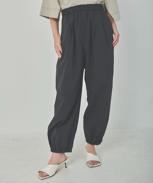 OUTERSUNSET（アウターサンセット）の「twill tuck pants（その他パンツ・レディース・ブラック/カーキ・FREE）」の2枚目の写真