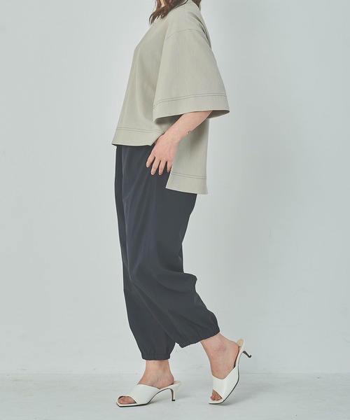 OUTERSUNSET（アウターサンセット）の「twill tuck pants（その他パンツ・レディース・ブラック/カーキ・FREE）」の4枚目の写真