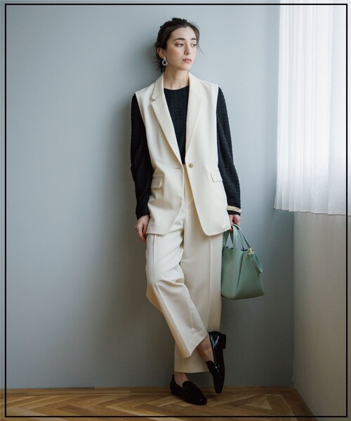 OPAQUE.CLIP（オペークドットクリップ）の「◆セットアップ対応  ワイドパンツ【洗濯機洗い可/イージーケア/ストレッチ/防シワ/吸水速乾】（その他パンツ・レディース・ベージュ/ブルー/オフホワイト/ブラック/カーキ・36/38/40/42）」の15枚目の写真