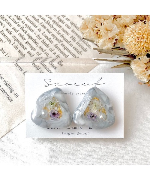 tone(トーン)の「【S.coeuf】【S.coeuf】ピアス さんかく×かすみ草(MA)(ピアス(両耳用)・レディース・ベージュ/ブラウン/グレー/その他・FREE)」の3枚目の写真