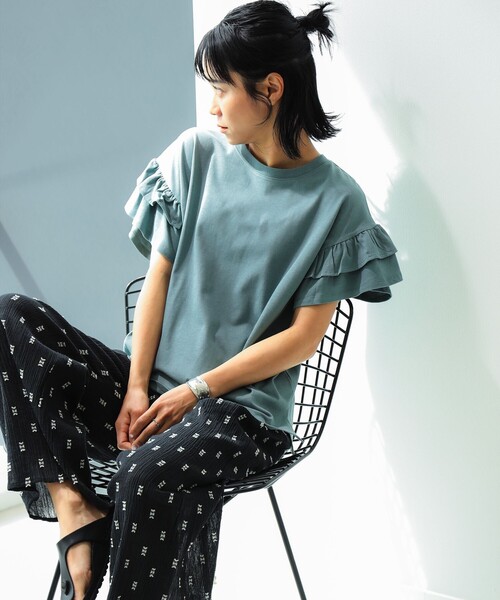 B:MING by BEAMS（ビーミングバイビームス）の「B:MING by BEAMS / 袖 フリル プルオーバー（Tシャツ/カットソー・レディース・アイボリー系/ミント/ピンク系その他/ブラック/グリーン系その他/オレンジ系その他・FREE）」の5枚目の写真