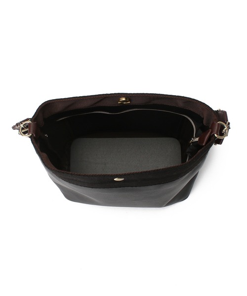 LUGG NAGG(ラグナグ)の「【adottona/アドット】ショルダーつきミニバッグ(ショルダーバッグ・レディース・ベージュ/ブラック・FREE)」の5枚目の写真