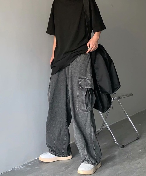 NOWLE(ノウル)の「【NOWLE】ルーズ デニム カーゴパンツ(カーゴパンツ・メンズ・ブラック/インディゴブルー・MEDIUM/LARGE/X-LARGE)」の7枚目の写真