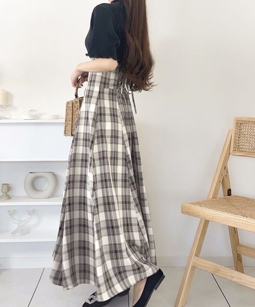 mily bilet（ミウィビレット）の「【mily bilet】大人の愛されリボン。プリーツドッキングチェックワンピース（ワンピース・レディース・ホワイト/ブラック・LARGE/MEDIUM/SMALL/X-LARGE）」の15枚目の写真