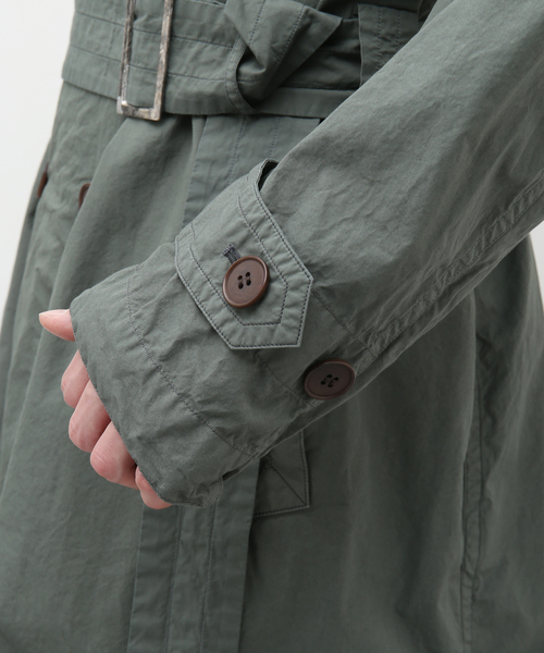 EDIFICE（エディフィス）の「【HUM VENT / ヒューベント】ALGA TRENCH COAT（トレンチコート・メンズ・ネイビー/グリーン・2）」の18枚目の写真