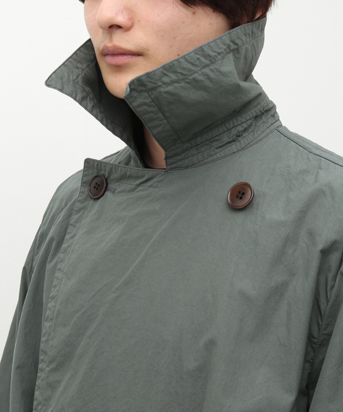 EDIFICE（エディフィス）の「【HUM VENT / ヒューベント】ALGA TRENCH COAT（トレンチコート・メンズ・ネイビー/グリーン・2）」の4枚目の写真