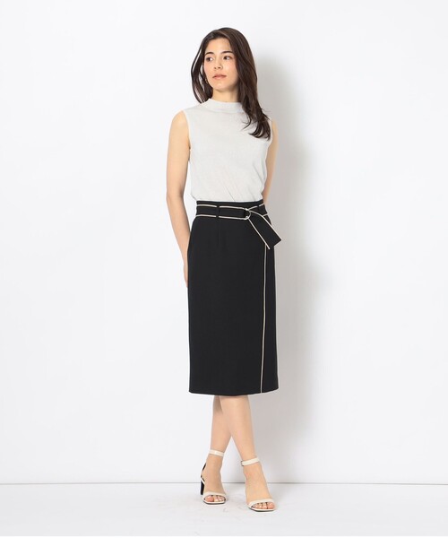 NOLLEY’S Sophi(ノーリーズソフィ)の「バイカラーラップタイトスカート(スカート・レディース・ブラック/ベージュ/グレイッシュブルー/サーモンピンク・38/36/34/40)」の12枚目の写真