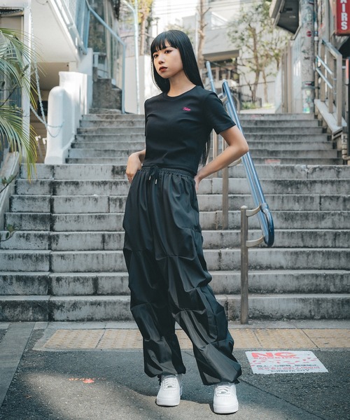 Subciety（サブサエティ）の「CROPPED TINY TEE（Tシャツ/カットソー・レディース・ホワイト/ブラック/グリーン/グレー・LARGE/SMALL/MEDIUM）」の18枚目の写真