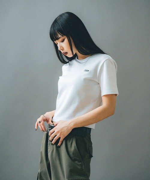 Subciety（サブサエティ）の「CROPPED TINY TEE（Tシャツ/カットソー・レディース・ホワイト/ブラック/グリーン/グレー・LARGE/SMALL/MEDIUM）」の15枚目の写真