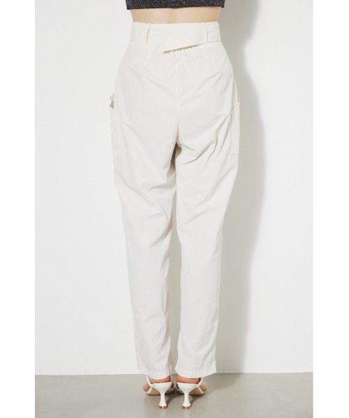 rienda（リエンダ）の「オーバーポケットナイロンパンツ 春服（カーゴパンツ・レディース・ホワイト/パープル/ブラック・SMALL/MEDIUM/X-SMALL）」の18枚目の写真