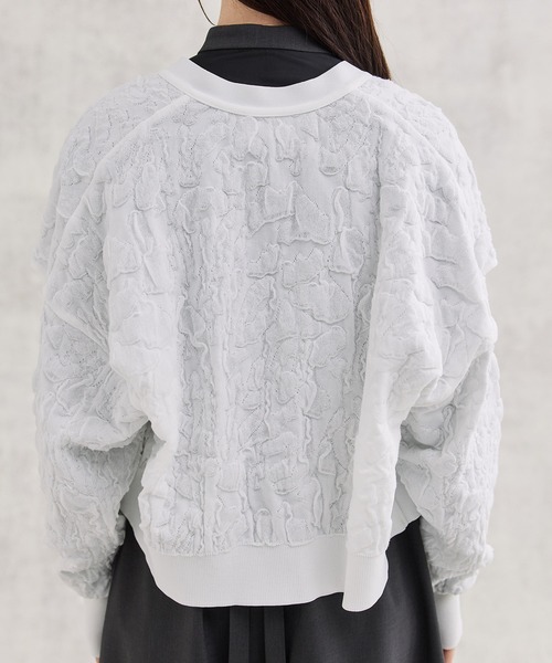 UNITED TOKYO（ユナイテッドトウキョウ）の「シンシアジャガードショートニットカーディガン（カーディガン/ボレロ・レディース・ホワイト/ブラック/インディゴブルー・FREE）」の9枚目の写真