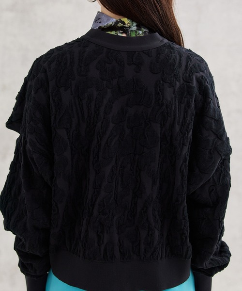 UNITED TOKYO（ユナイテッドトウキョウ）の「シンシアジャガードショートニットカーディガン（カーディガン/ボレロ・レディース・ホワイト/ブラック/インディゴブルー・FREE）」の18枚目の写真