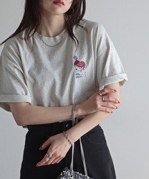 デザインロゴプリントTシャツ