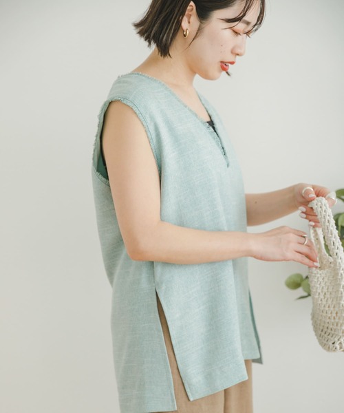 ITEMS URBANRESEARCH（アイテムズ アーバンリサーチ）の「サマーツイードVネックベスト（ベスト・レディース・ベージュ/ミント・FREE）」の3枚目の写真