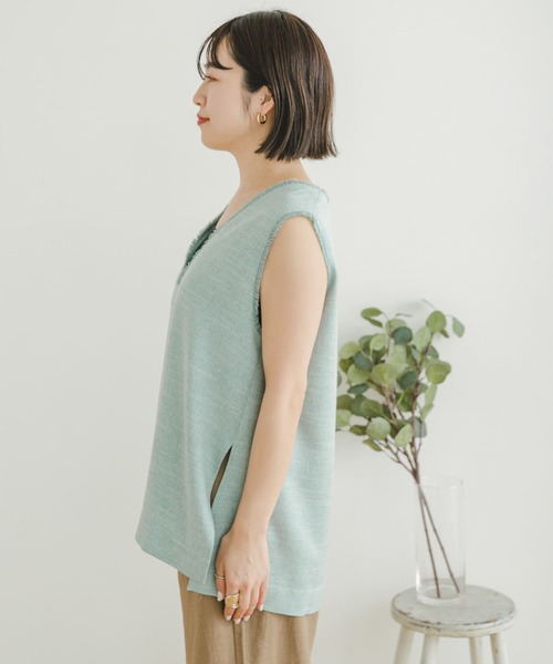 ITEMS URBANRESEARCH（アイテムズ アーバンリサーチ）の「サマーツイードVネックベスト（ベスト・レディース・ベージュ/ミント・FREE）」の16枚目の写真