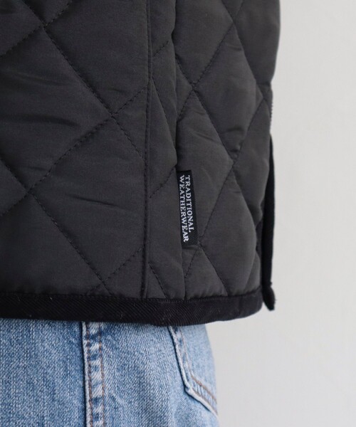 Traditional Weatherwear(トラディショナルウェザーウェア)の「【別注】【Traditional Weatherwear/トラディショナルウェザーウエア】ARKLEY 裏地チェック(ブルゾン・レディース・ブラック・36/34)」の19枚目の写真