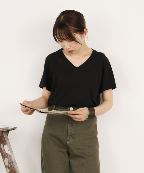 CAL.Berries(カルベリーズ)の「CAL.Berries/カルベリーズ BERRY EASY V NECK 無地 シンプル VネックTシャツ(Tシャツ/カットソー・レディース・ヘザーグレー/ホワイト/ブラック・S/M)」の15枚目の写真