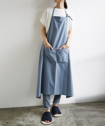 and it_（アンドイット）の「撥水コンパクト収納シンプルエプロン（エプロン）」