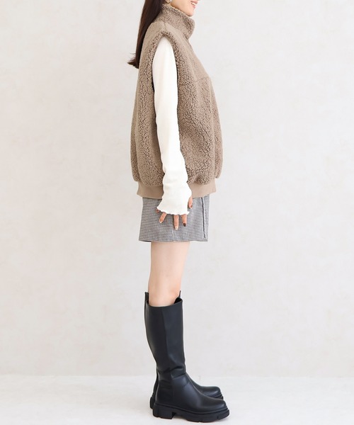 Social GIRL（ソーシャルガール）の「ハーフジップ ボアベスト（ベスト・レディース・ブラック/モカ/アイボリー・M）」の12枚目の写真