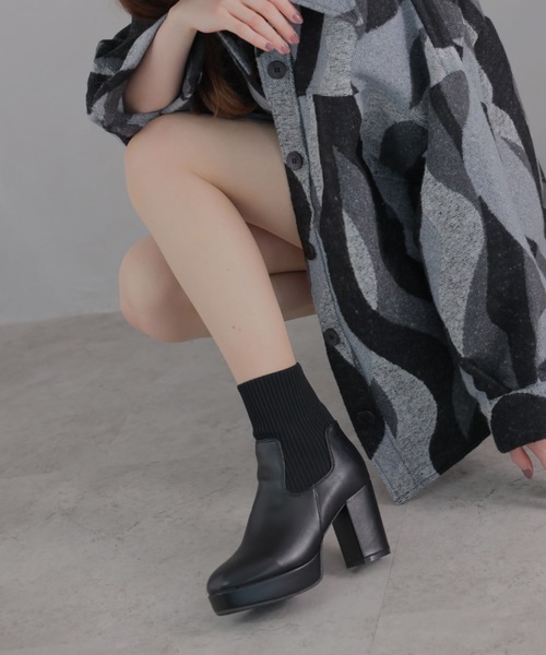 VIVIAN(ヴィヴィアン)の「厚底プラットフォームニットブーツ(ブーツ・レディース・ブラック/アイボリー/ダークブラウン・L/M/S/LL)」の19枚目の写真