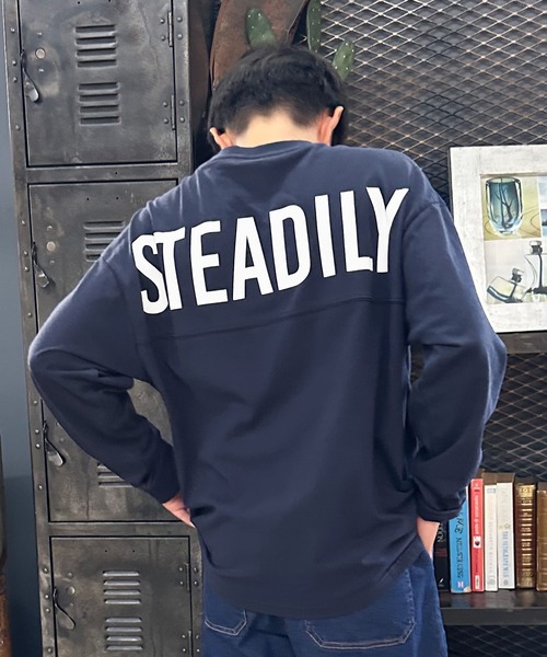 GLAZOS(グラソス)の「バックワイドロゴプリント長袖Tシャツ(Tシャツ/カットソー・キッズ・ベージュ/ネイビー/グレー/ホワイト/ブルー/ブラック・170cm/140cm/150cm/160cm)」の5枚目の写真