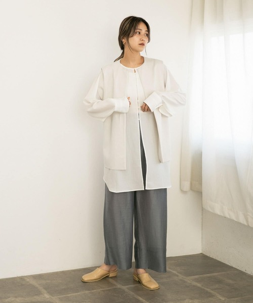 KBF(ケイビーエフ)の「ミニブークレノーカラーベスト(ベスト・レディース・グレー系その他/アイボリー・ONE)」の9枚目の写真