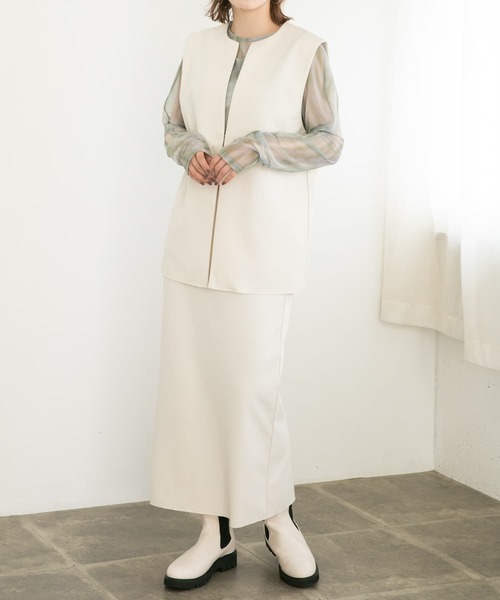 KBF(ケイビーエフ)の「ミニブークレノーカラーベスト(ベスト・レディース・グレー系その他/アイボリー・ONE)」の15枚目の写真