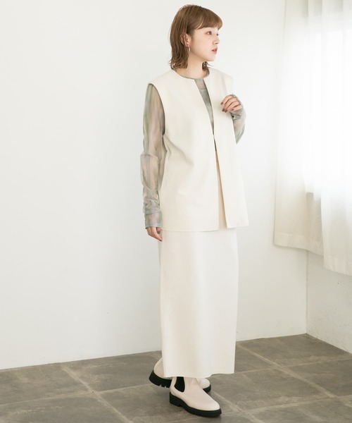 KBF(ケイビーエフ)の「ミニブークレノーカラーベスト(ベスト・レディース・グレー系その他/アイボリー・ONE)」の17枚目の写真