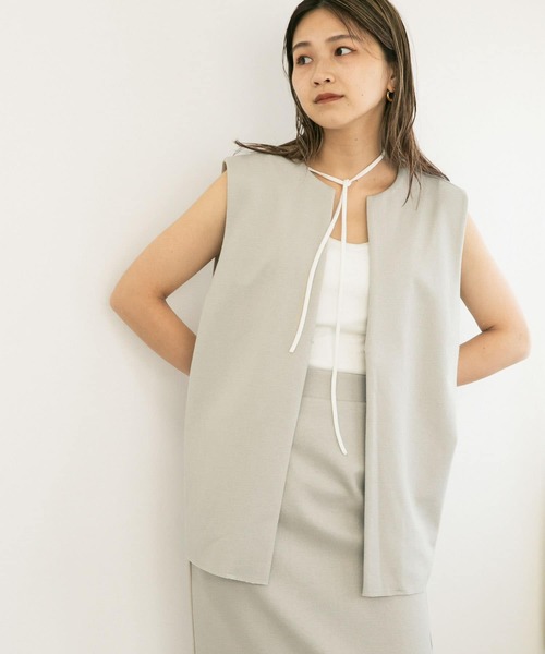 KBF(ケイビーエフ)の「ミニブークレノーカラーベスト(ベスト・レディース・グレー系その他/アイボリー・ONE)」の20枚目の写真