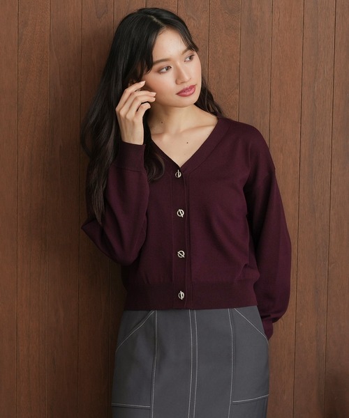TRUDEA(トルディア)の「ハトメ使いカーディガン(カーディガン/ボレロ・レディース・ブラック/ワイン/ダークグリーン/モカ・MEDIUM/LARGE)」の6枚目の写真