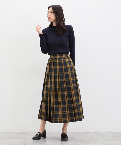 Honeys(ハニーズ)の「配色ハイネックリブニット(ニット/セーター・レディース・ホワイト系その他/イエロー/ブラック/ブルー/ネイビー/ベージュ/アイボリー・L/M/LL/S)」の15枚目の写真