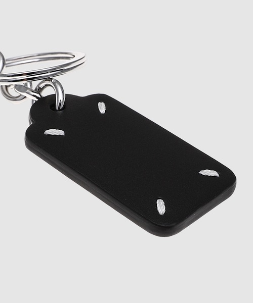 Maison Margiela TAG KEY RING SMALL ブラック Maison Margiela キーホルダー TAG KEY RING WITH SHORT LACE