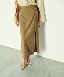 レイヤードタイトスカート