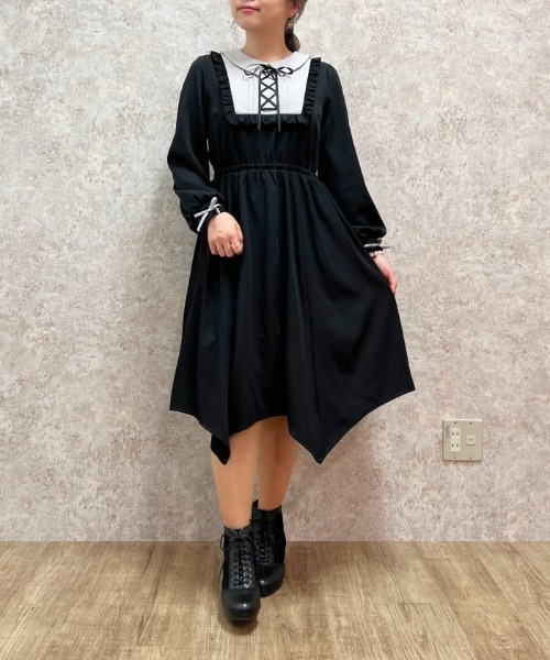 未使用級✨フォクシー '19年 ドレスアンマー フレアヘムワンピース 38 黒 ドロストデザインイレヘムワンピース | axes femme online shop
